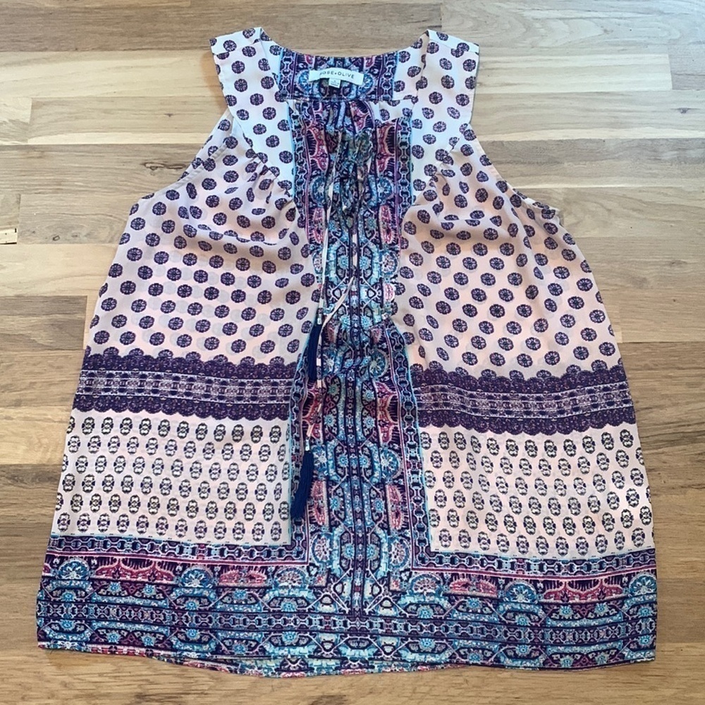 ROSE & Olive Sleeveless Flowy Semi Sheer Tie Front Boho Blouse Women’s S